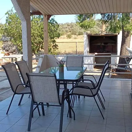 Διαμέρισμα Seaside Serenity *